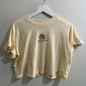 Girl Dangerous Cropped T-Shirt Small Short Sleeve Graphic Tee Women Peachy Keen